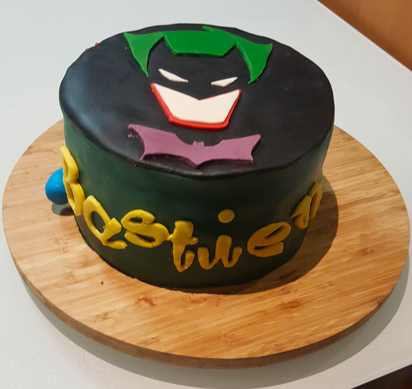 Cake design sur le thème du Joker de Batman par Patis'Sève à Tarnos