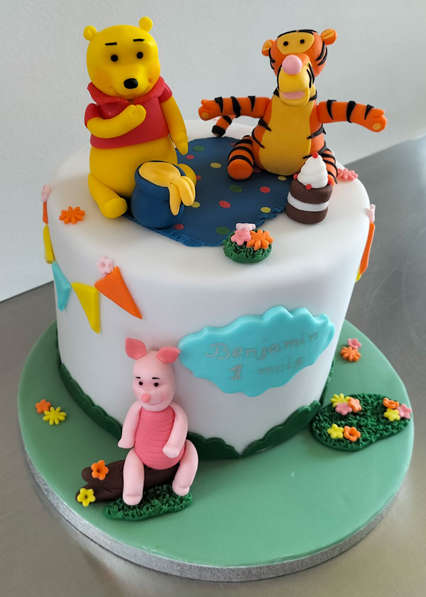 Cake design sur le thème "Winnie l'ourson" par Patis'Sève à Tarnos